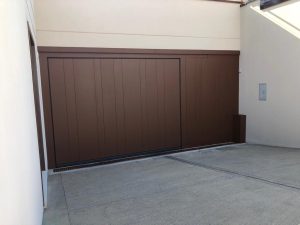 porta basculante coibentata