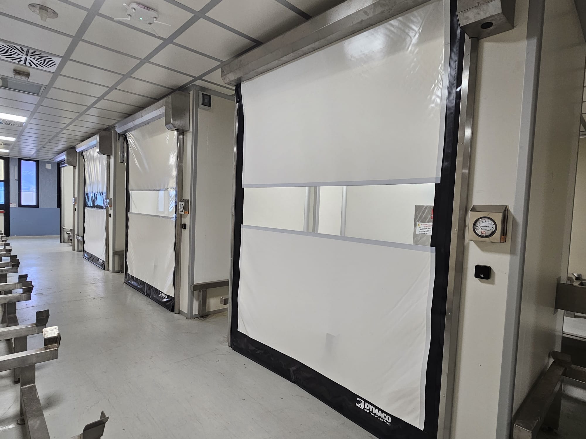 porte rapide per clean room in azienda farmaceutica