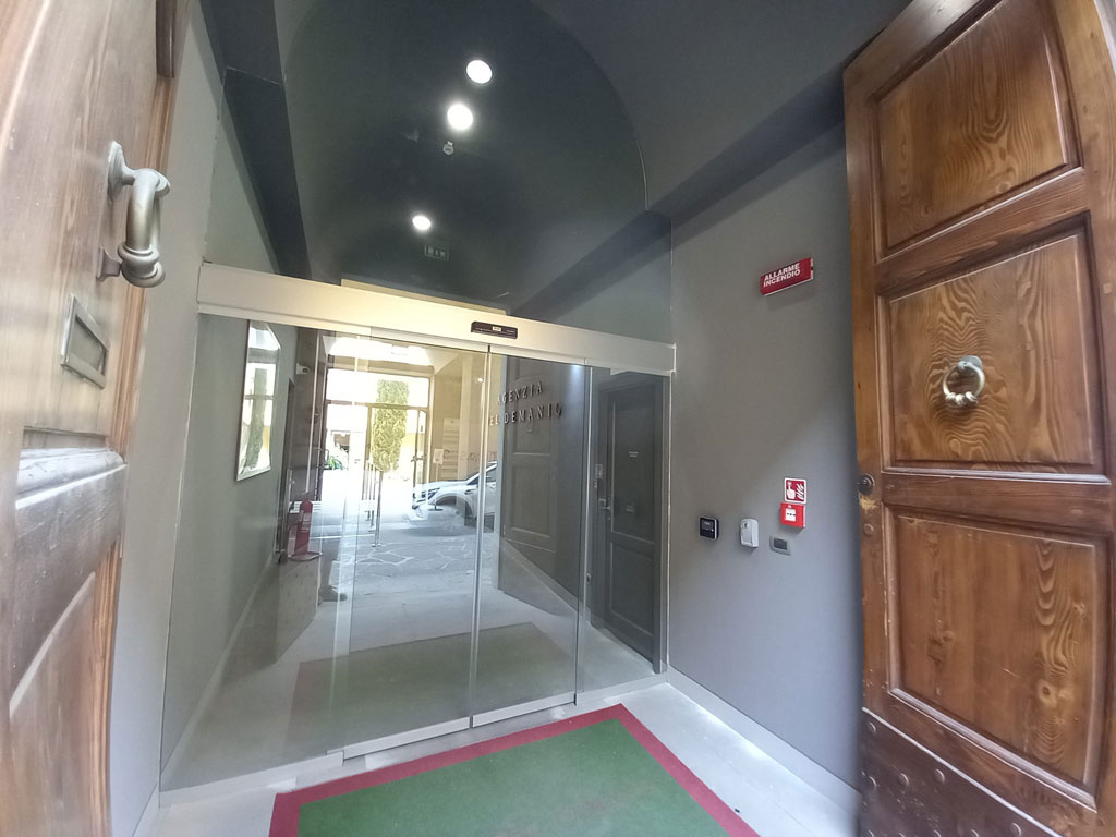 Imer installata porte automatiche scorrevoli nell' Agenzia del Demanio di Firenze