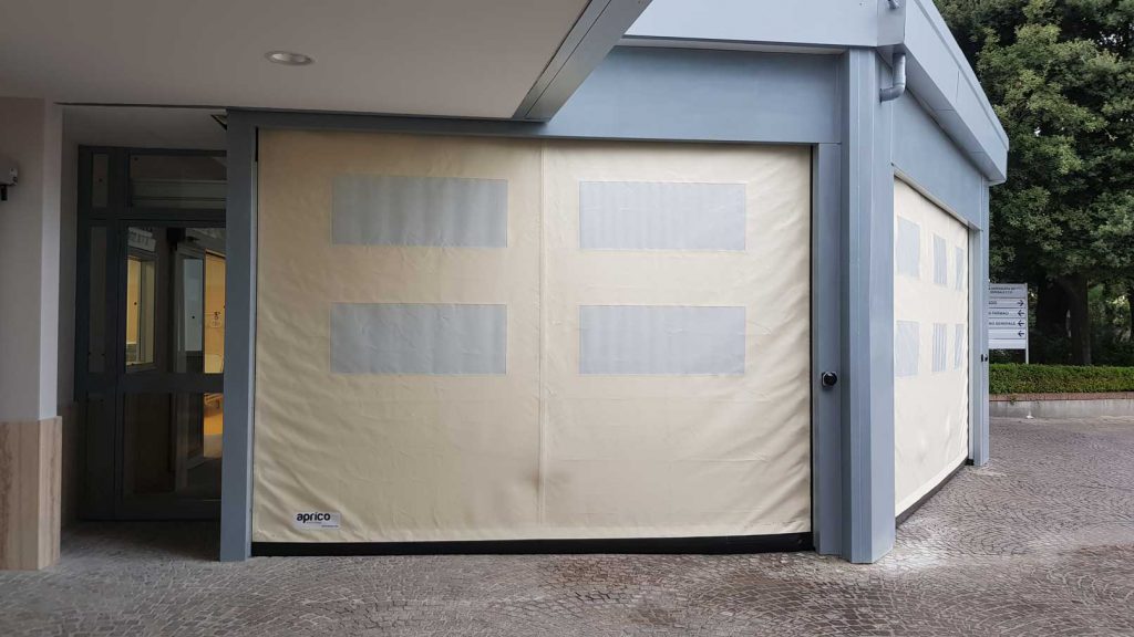 Porte ad avvolgimento rapido in alluminio.